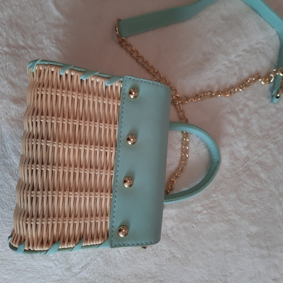 Super Cute Olivia Miller Felix Crossbody/Handbag - Picture 5 of 5